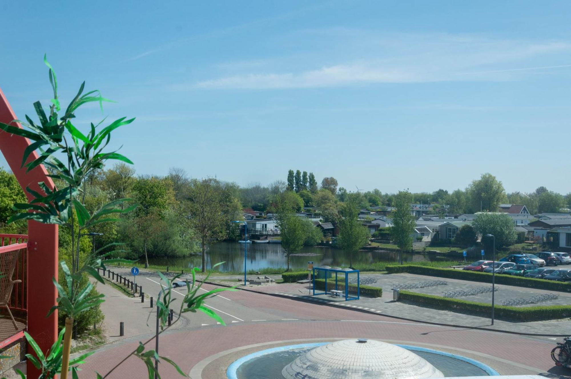 Zuiderzeestate 35, Prachtig Appartement Aan Het Ijsselmeer Маккум Екстер'єр фото